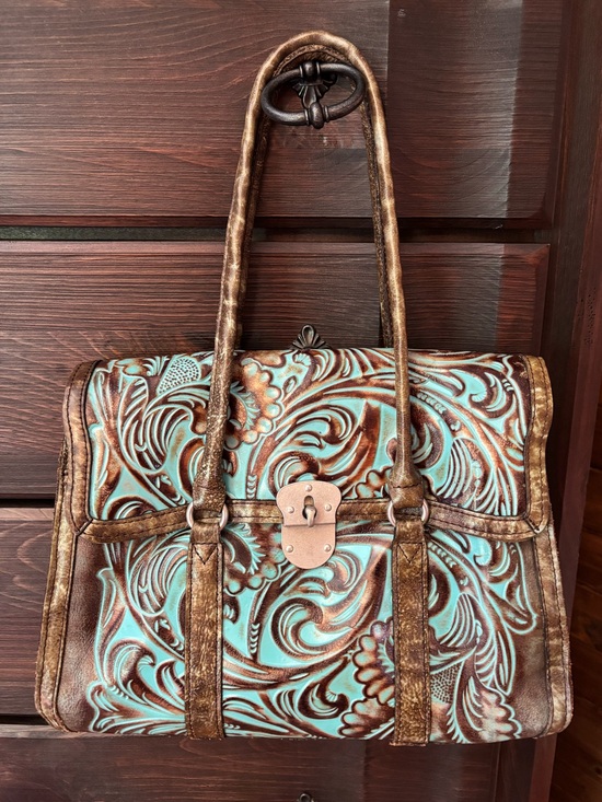 Patricia Nash Handbags - Patricia Nash Italian Leather Vienna Satchel, Tooled Turquoise, Like New Purse